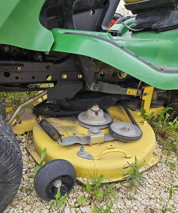 John Deere X 300 R Vrtni traktor kosilnice