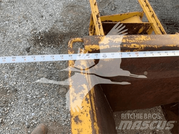 CAT 2285832 Žlice