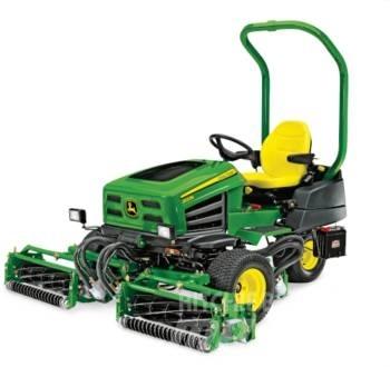 John Deere 2653 B Kosilnice za zunanji prostor
