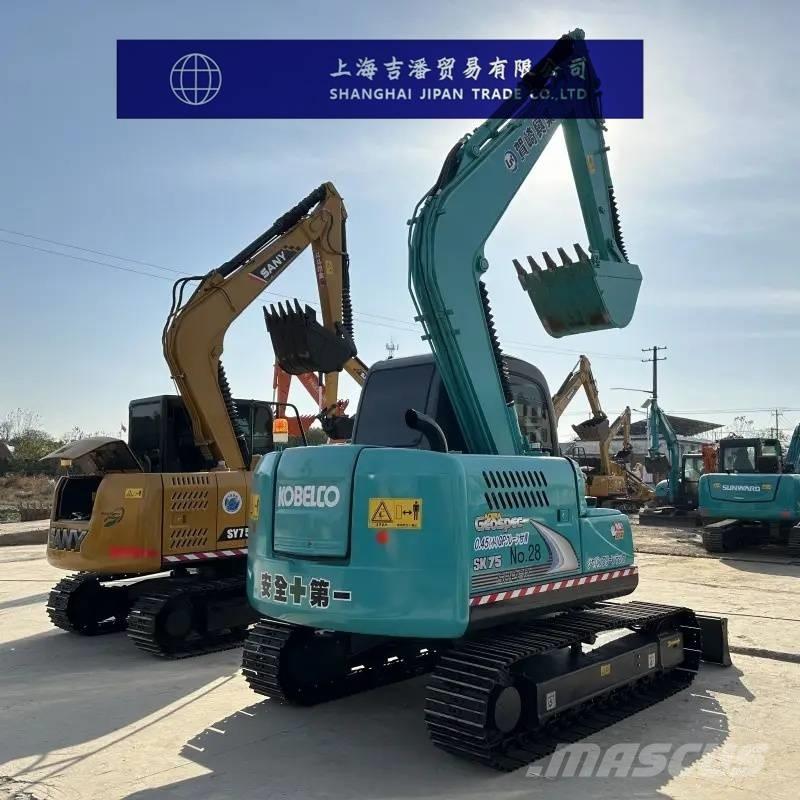 Kobelco SK 75 Midi bagri 7t – 12t