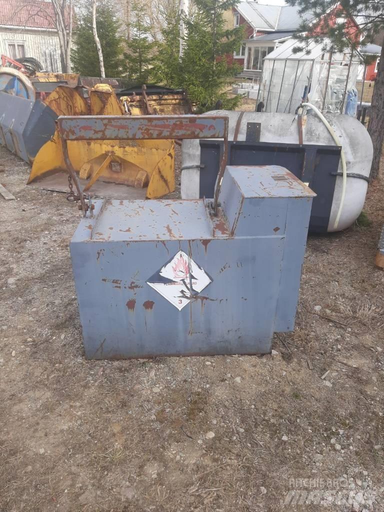  tank 400 Druga oprema za traktorje