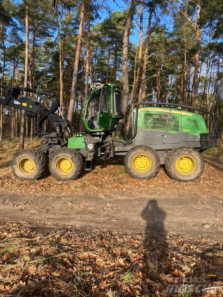 John Deere 1270 G Harvesterji