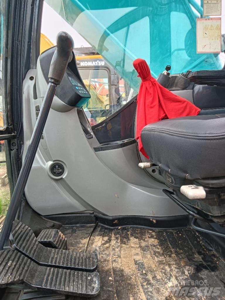 Kobelco SK 200 Midi bagri 7t – 12t