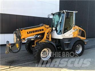 Liebherr L509 Tele Teleskopski kolesni nakladalci