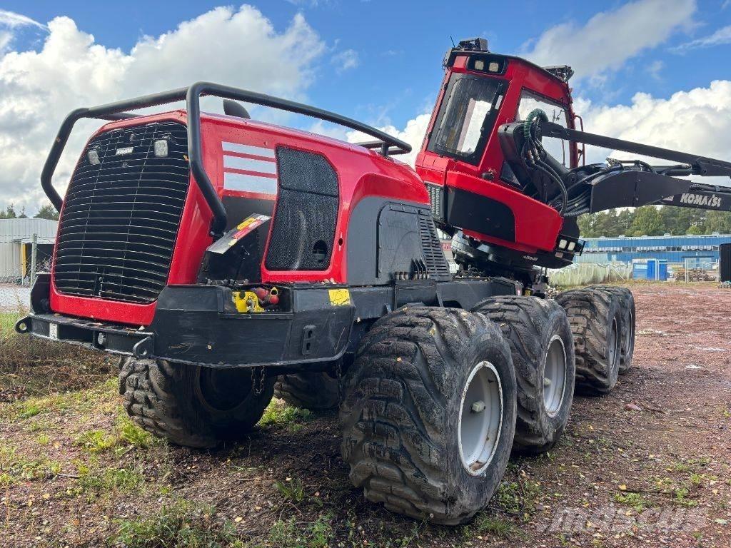 Komatsu 931XC Harvesterji