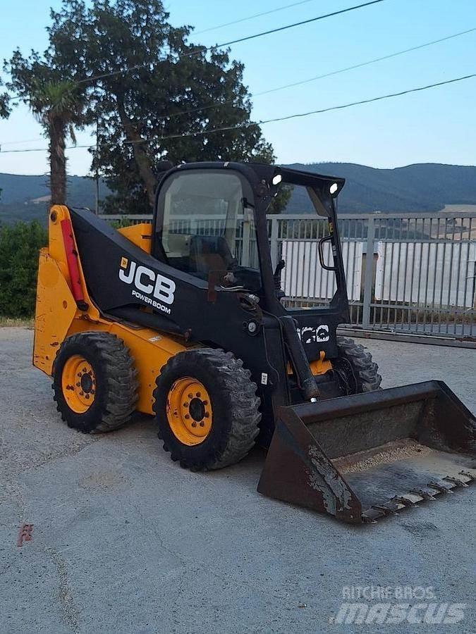 JCB 225 Mini nakladalci