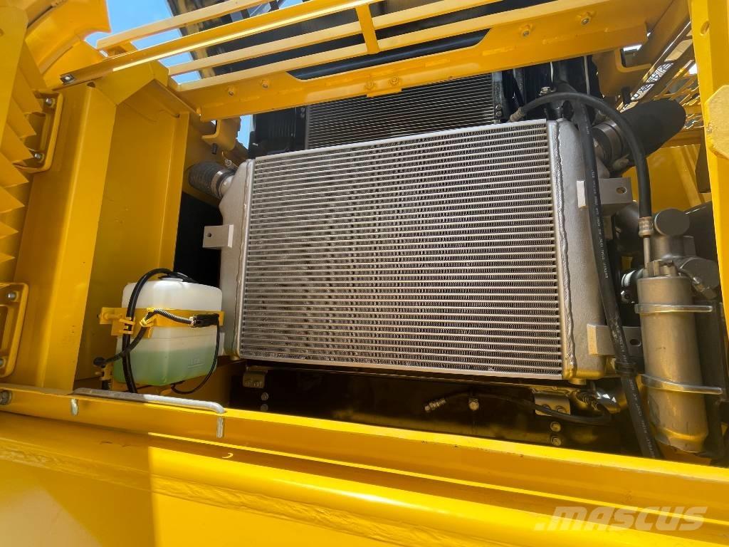 Komatsu PC 360 Bagri goseničarji