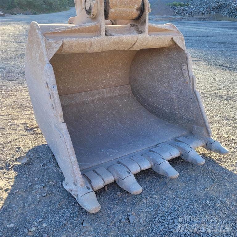 Volvo EC240BLC Bagri goseničarji