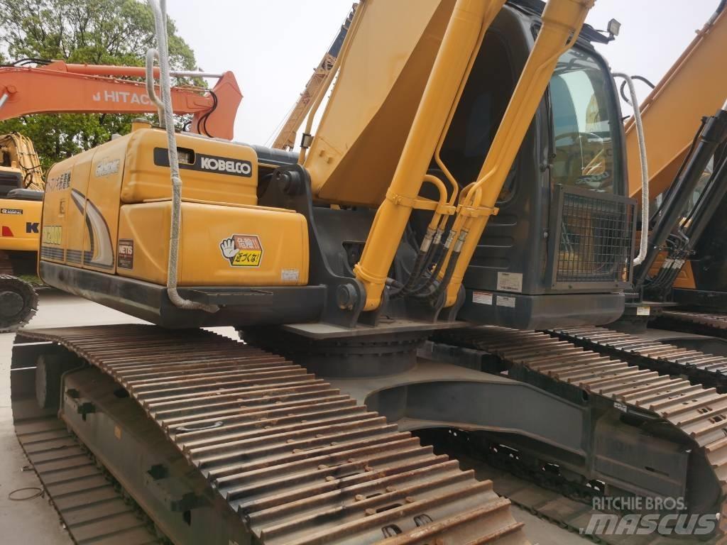 Kobelco SK 200-8 Bagri goseničarji