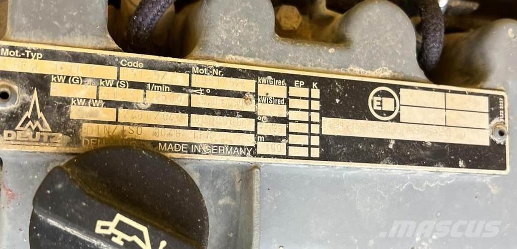 Bomag BW 151 AD-2 Dvojni valjarji