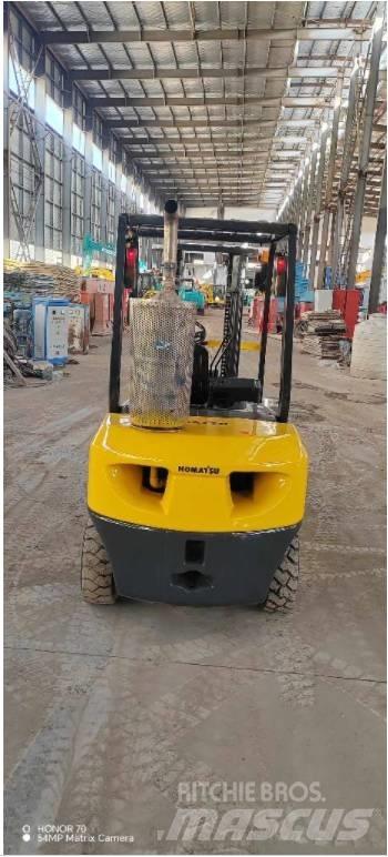 Komatsu FD 30 T-14 Dizelski viličarji