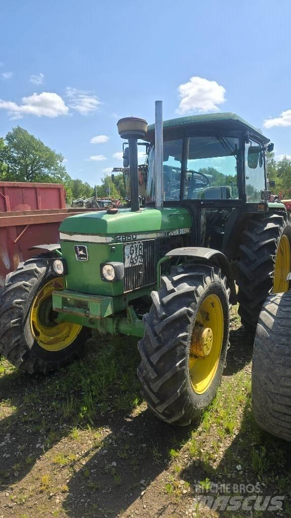 John Deere 2850 Traktorji