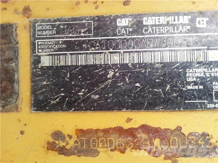 CAT D 6 G Buldožerji goseničarji