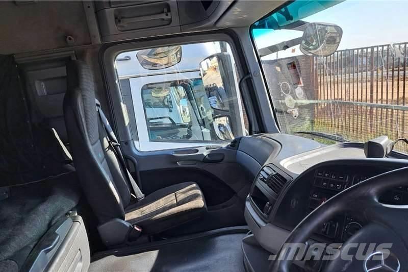 Mercedes-Benz 2644 Drugi tovornjaki