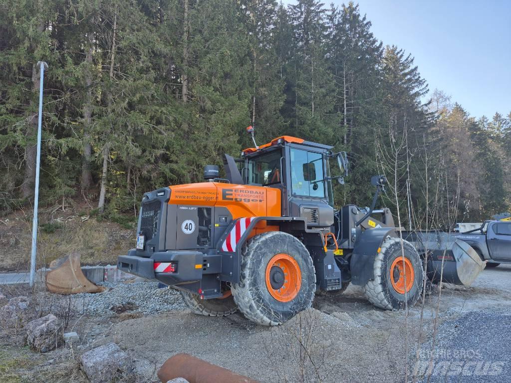 Doosan DL 250 Kolesni nakladalci
