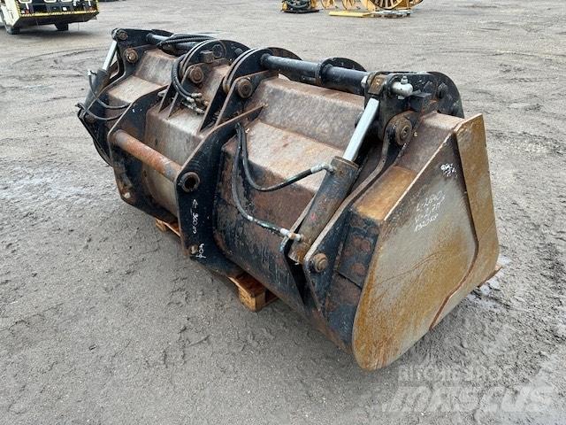 Liebherr ŁYŻKA Teleskopski viličarji