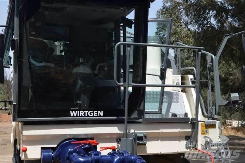 Wirtgen W240 Drugi tovornjaki