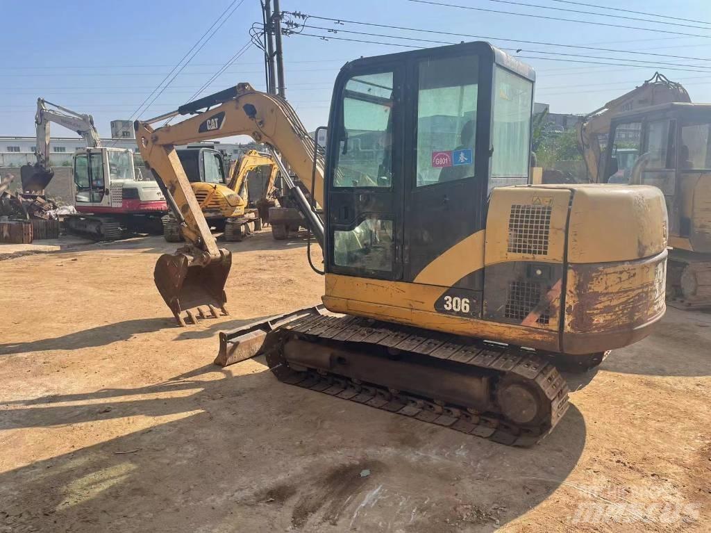 CAT 306 Bagri goseničarji