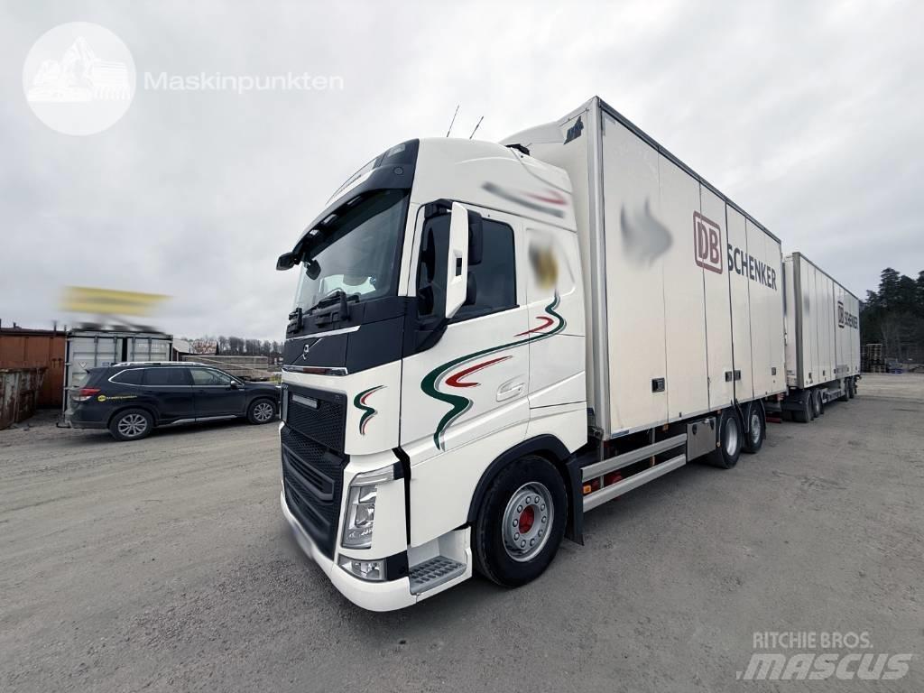 Volvo FH 500 Tovornjaki zabojniki