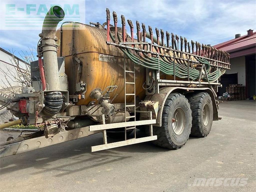  18500 Trosilniki gnoja