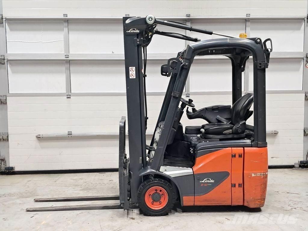 Linde E12-02 Električni viličarji