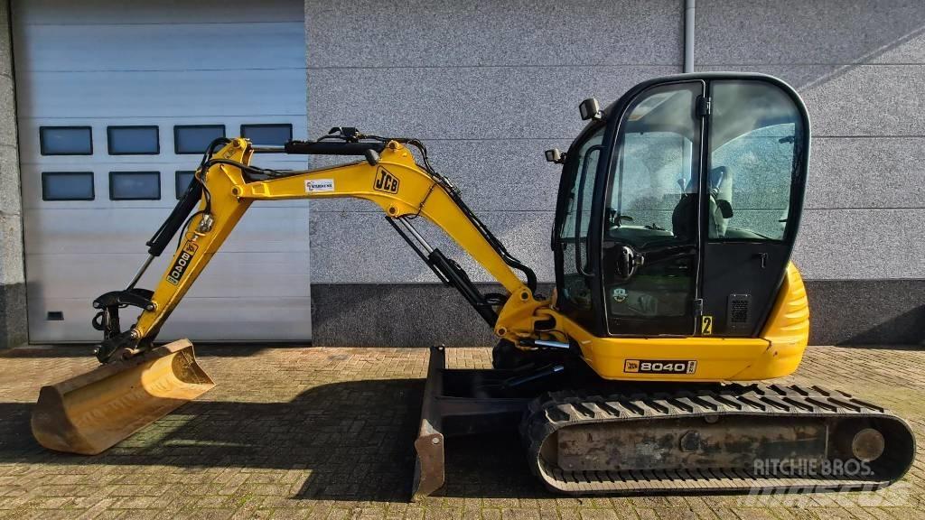 JCB minigraver 8040 Mini žerjavi