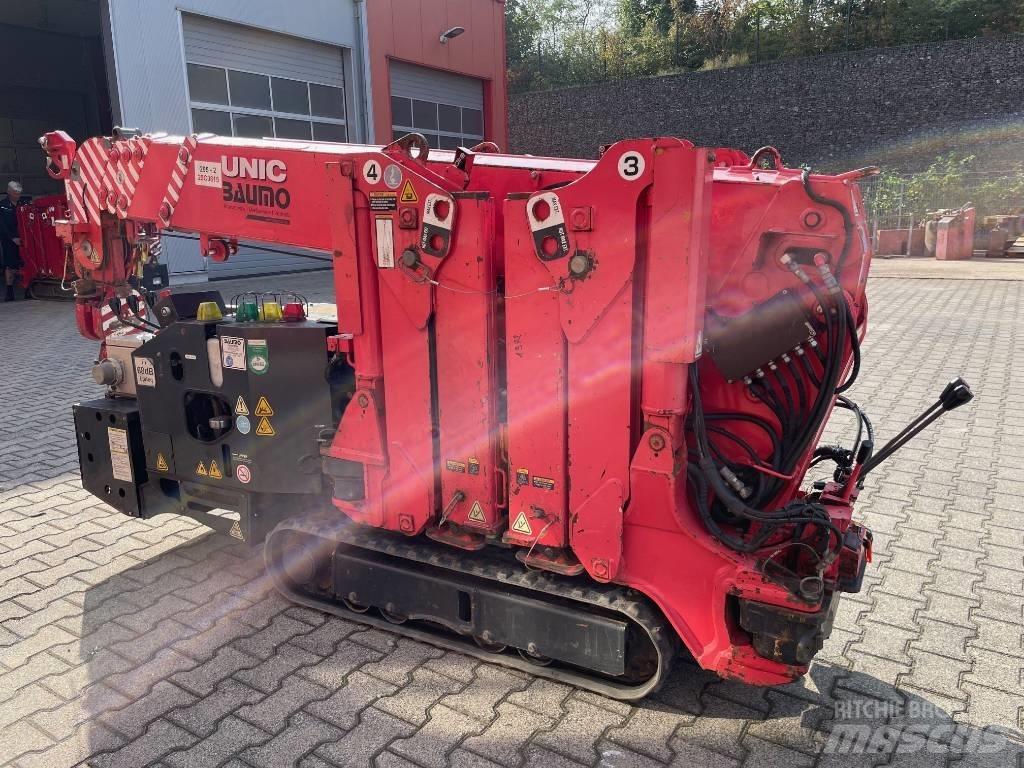 Unic URW 295 Dvigala na gosenicah