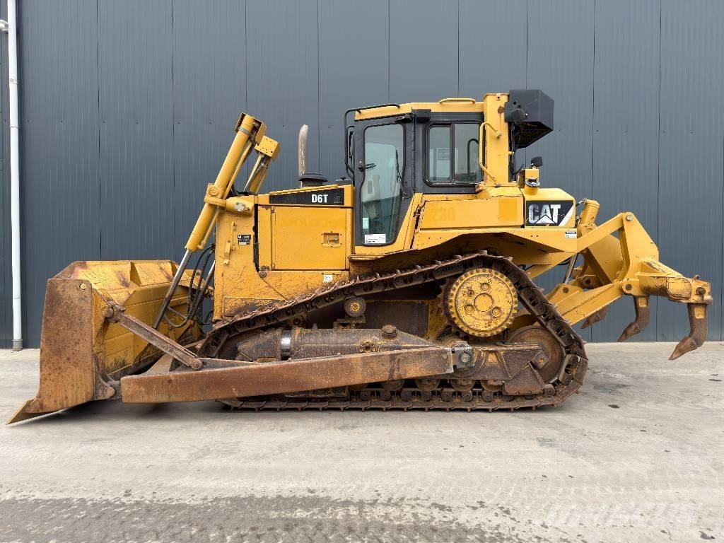 CAT D6T XL Buldožerji goseničarji