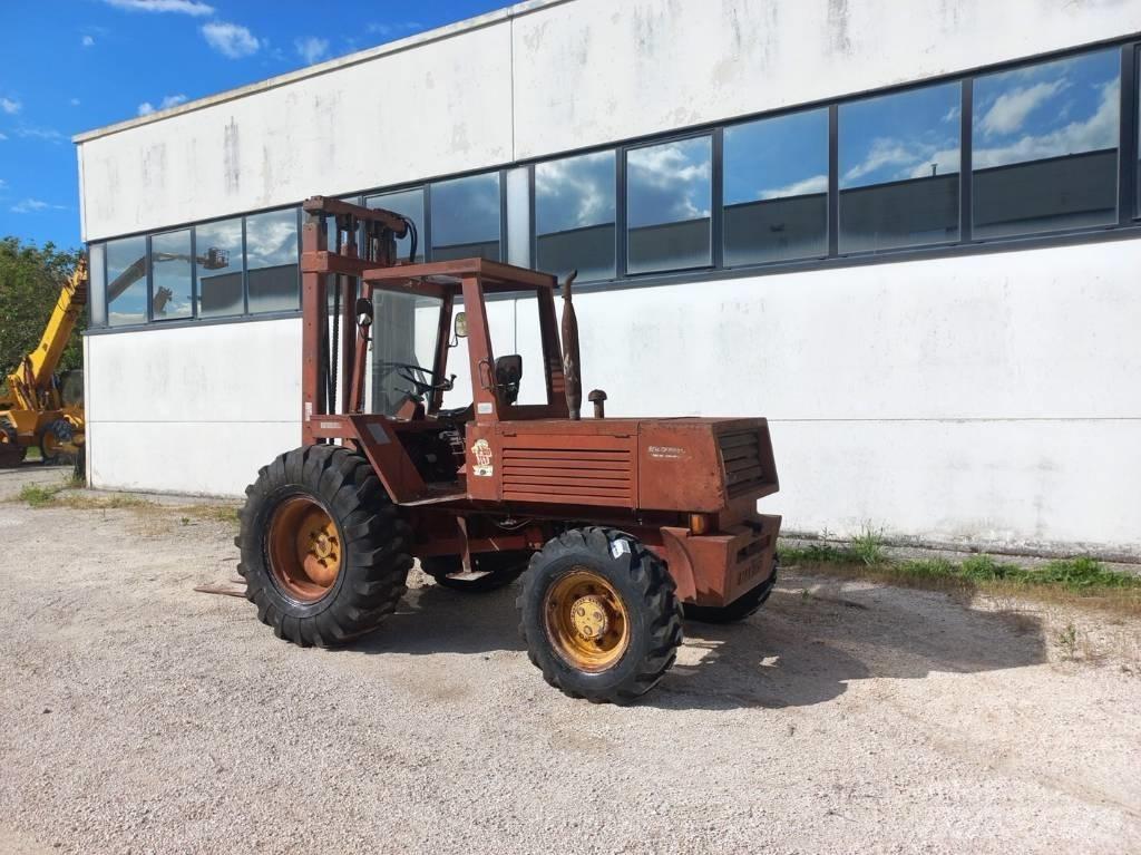 Manitou 4RM30G Dizelski viličarji