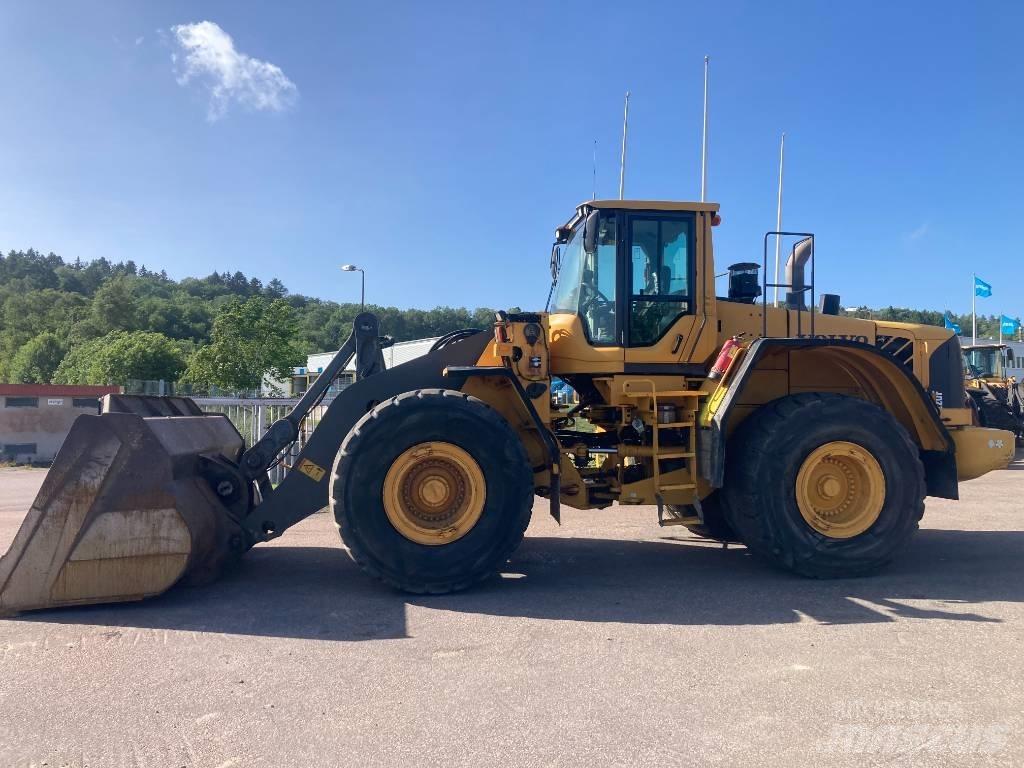 Volvo L 220 F Kolesni nakladalci