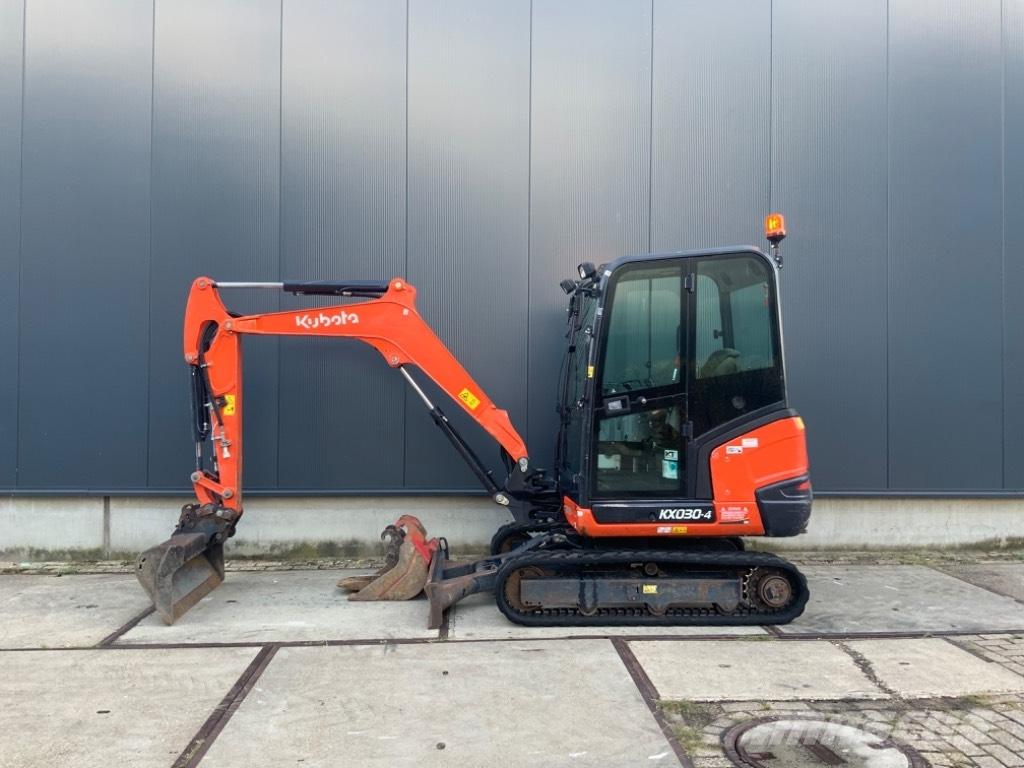Kubota KX 030-4 Mini bagri <7t