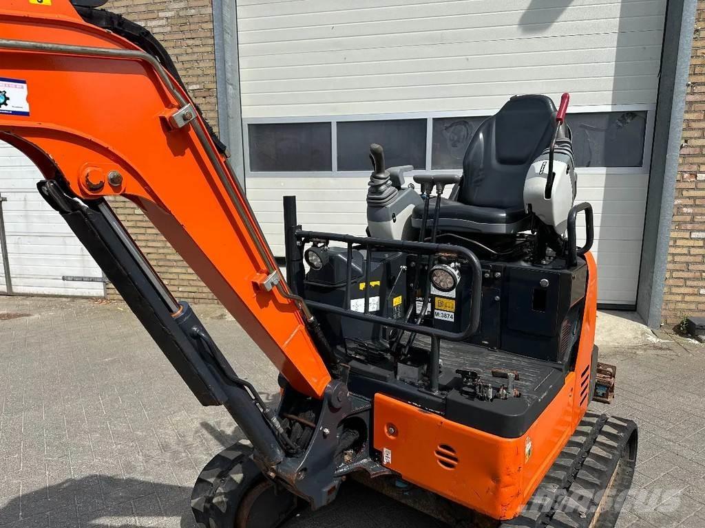 Hitachi ZX19U-6 YR Mini bagri <7t
