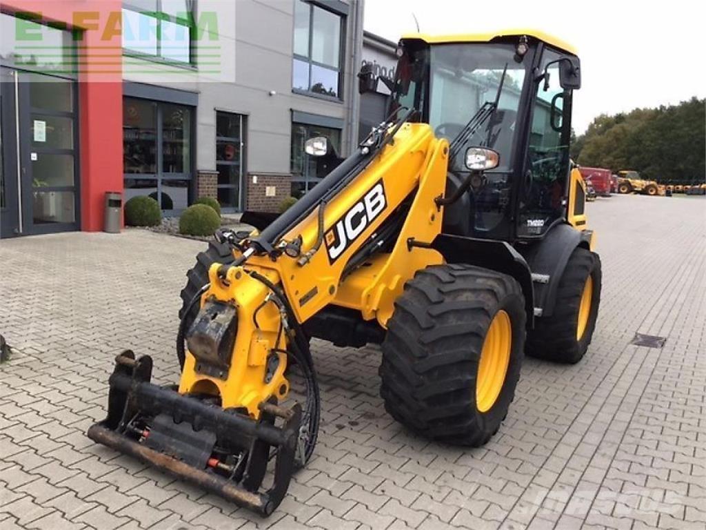 JCB tm 220 Kmetijski teleskopski nakladalci