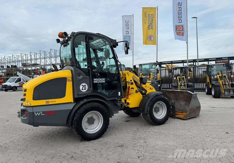 Wacker Neuson WL 38 Kolesni nakladalci