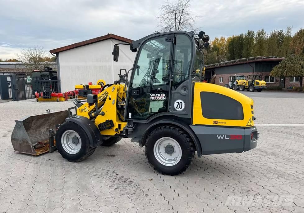 Wacker Neuson WL 38 Kolesni nakladalci