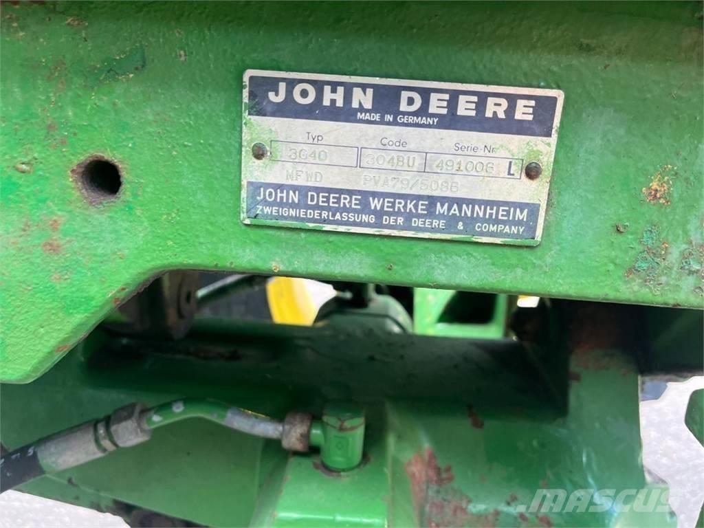 John Deere 3040 Traktorji