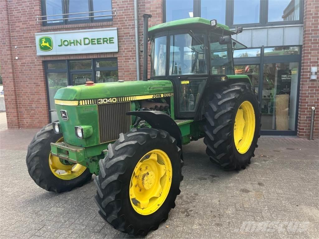 John Deere 3040 Traktorji