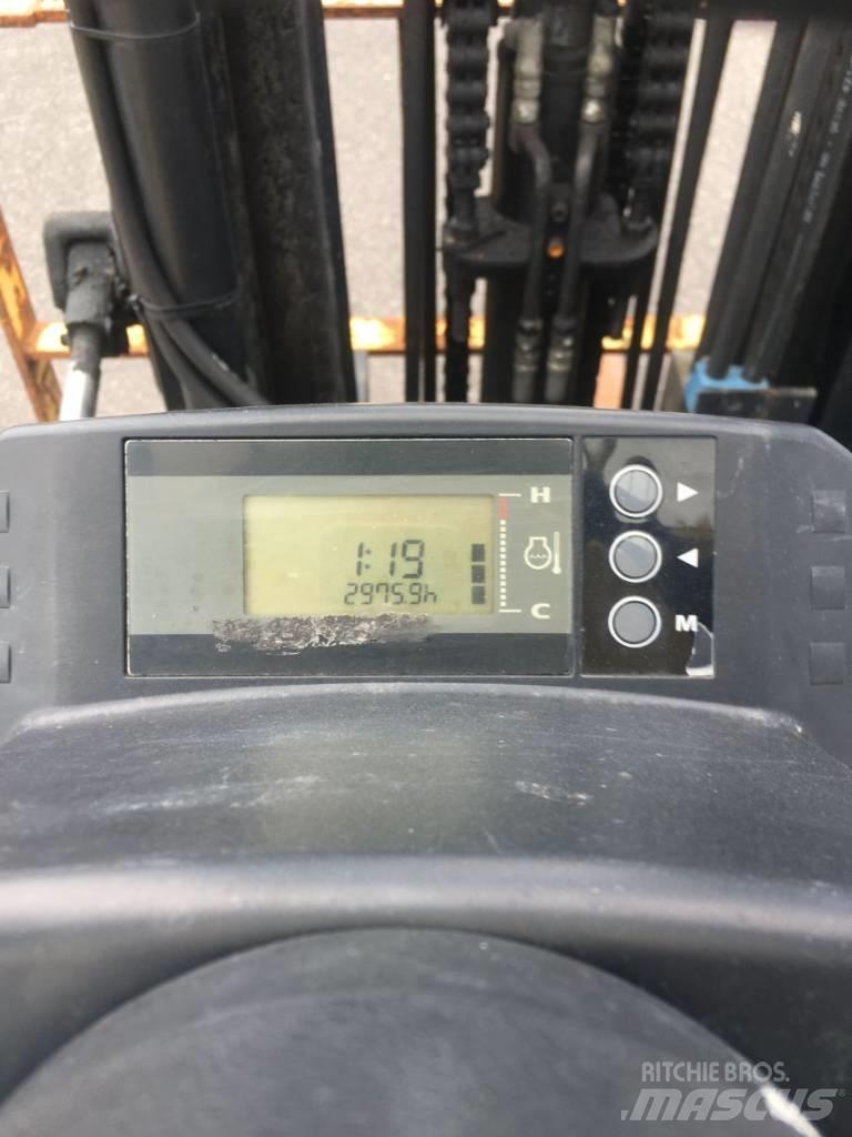 Hyster H3.0TX Plinski viličarji