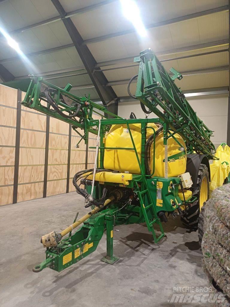 John Deere 740 i Vlečne škropilnice