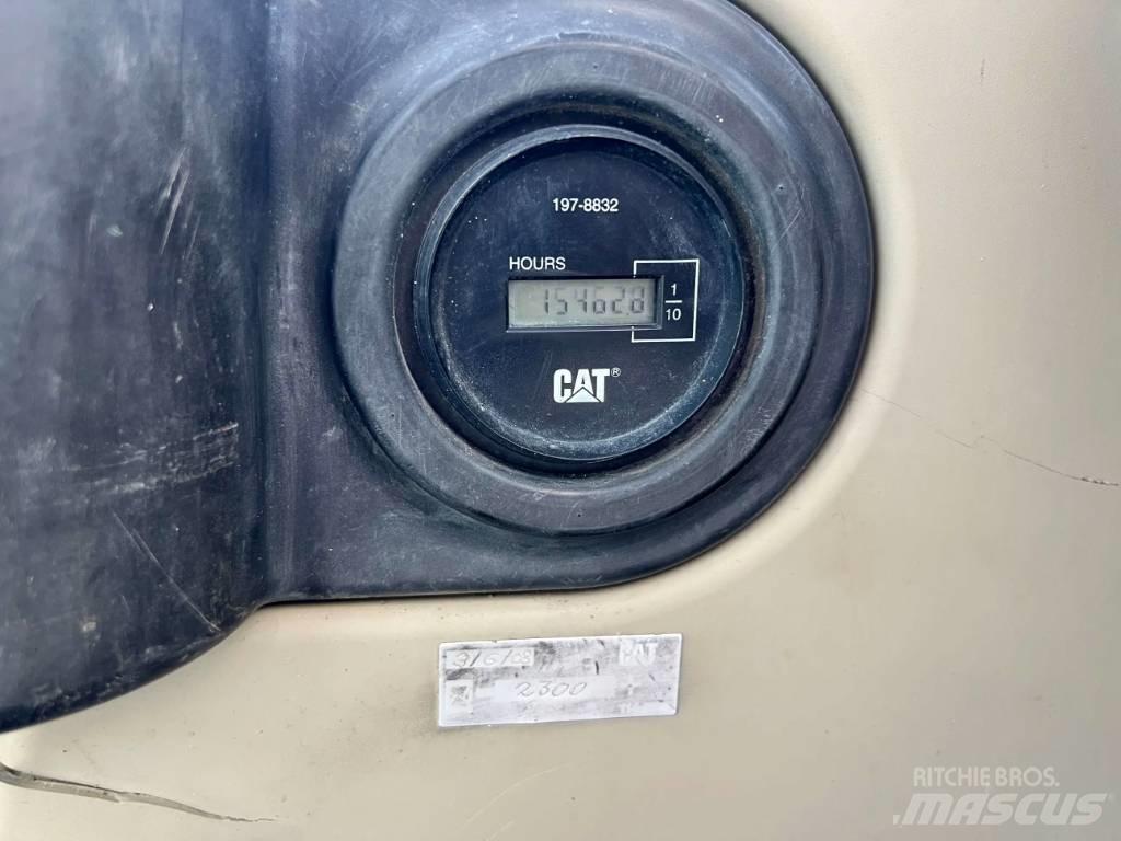 CAT M316C Bagri na kolesih