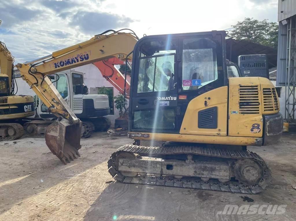 Komatsu PC 60-8 Bagri goseničarji