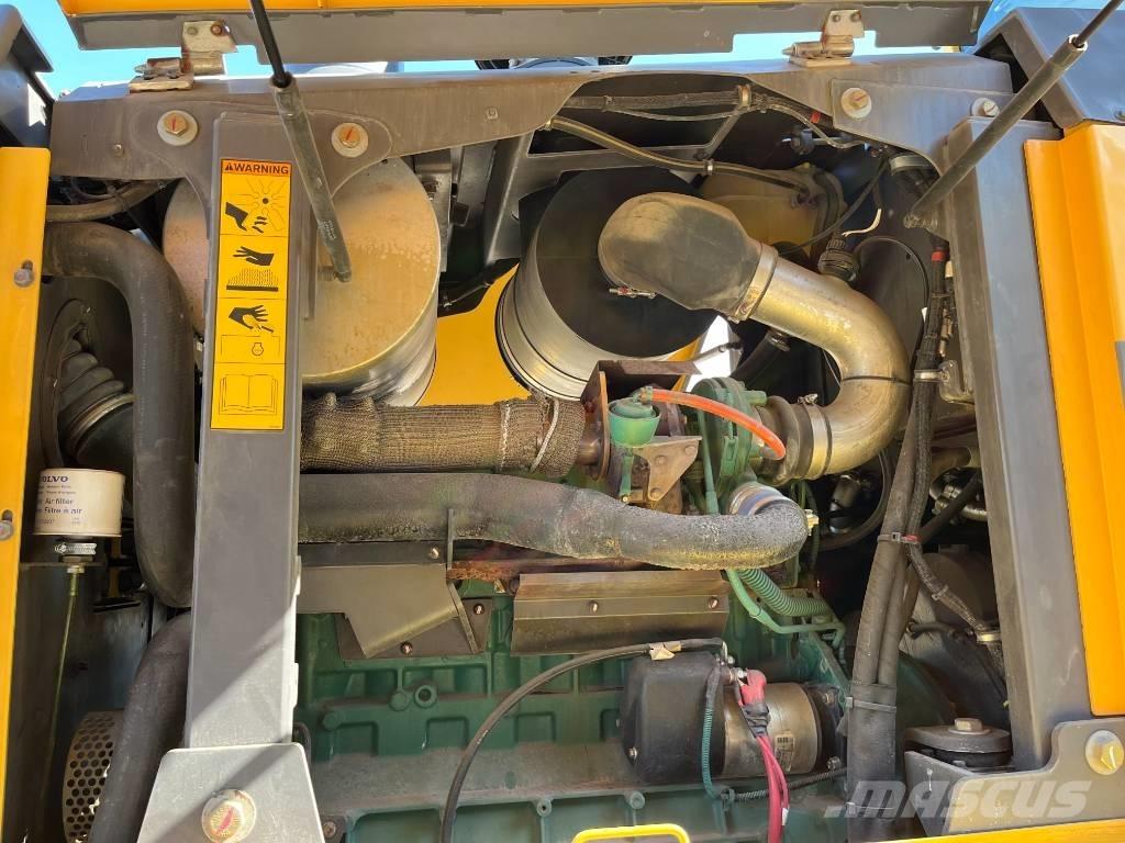 Volvo G 940 Grederji