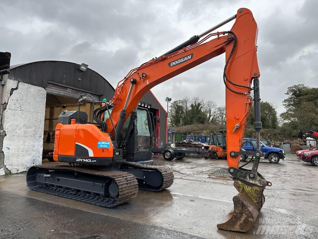 Doosan DX 140 LCR Bagri goseničarji