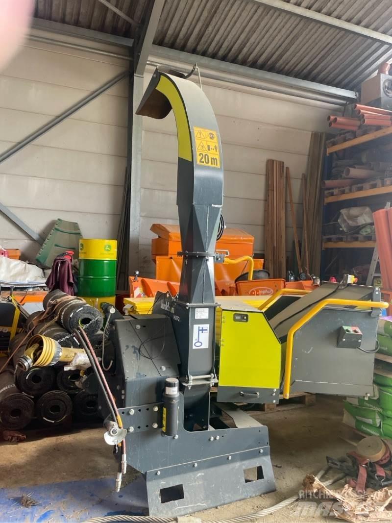 Junkkari HJ 172G Drobilci lesa