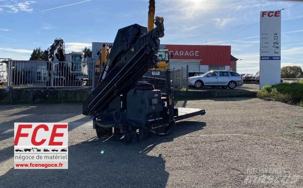 Hiab X-HiDuo 228 E-6 Druga dvigala/žerjavi