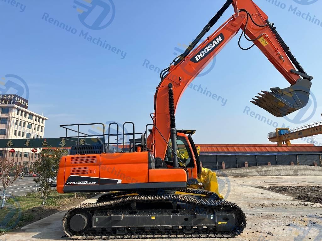 Doosan DX 300LC-9C Bagri goseničarji