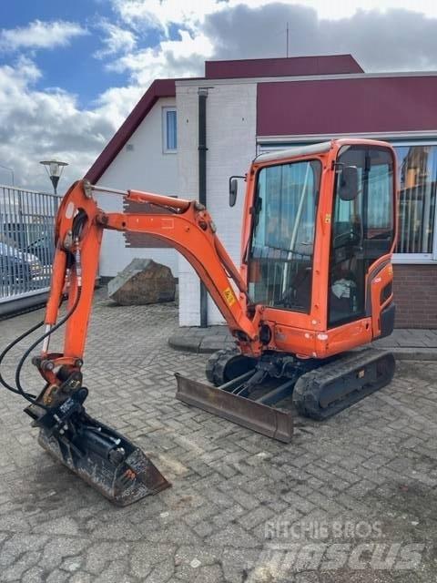 Kubota KX 016-4 Mini bagri <7t