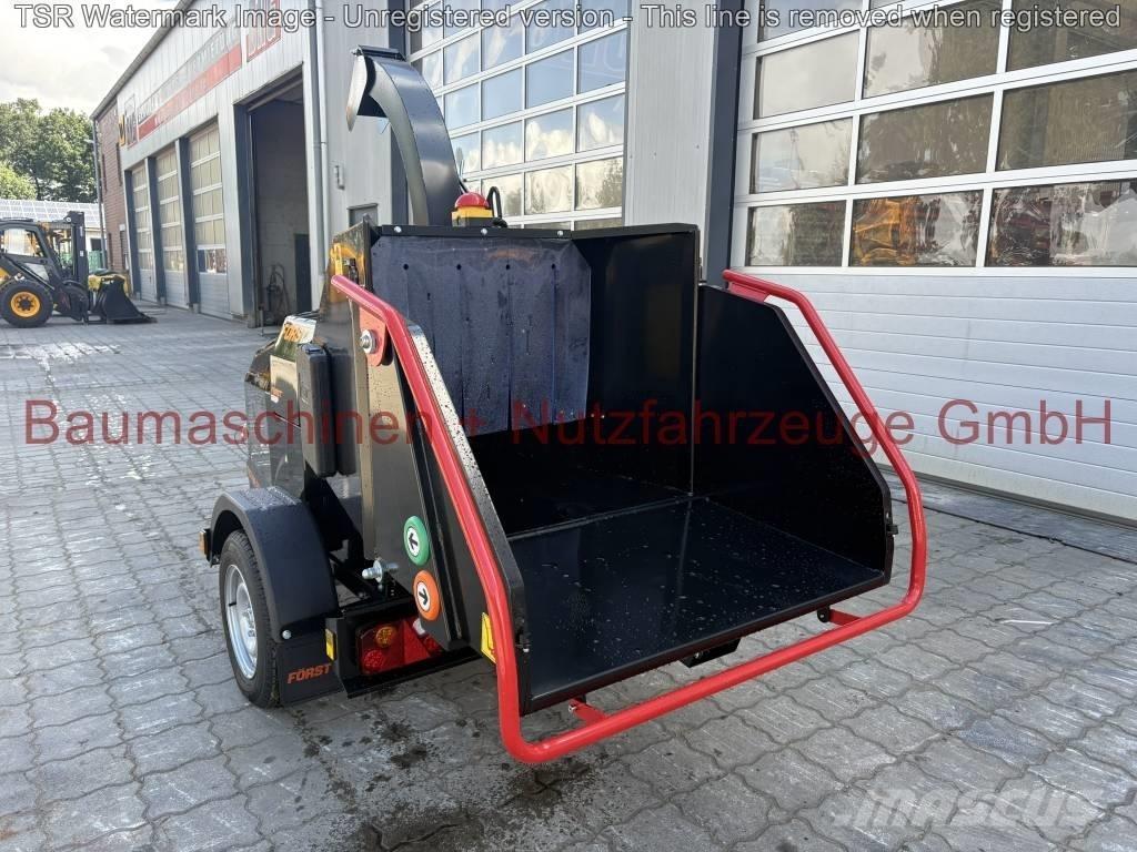  Först ST6P -werkneu- Drobilci lesa
