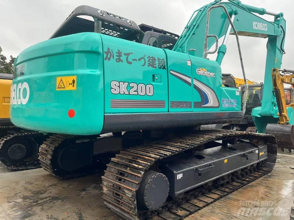 Kobelco SK 200-8 Bagri goseničarji