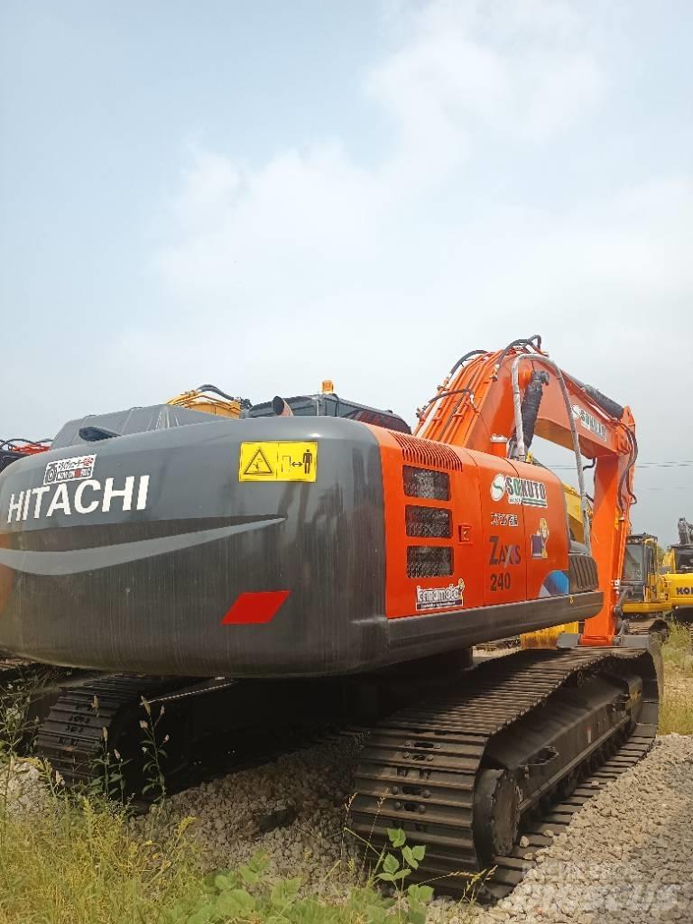 Hitachi ZX 240 Bagri goseničarji